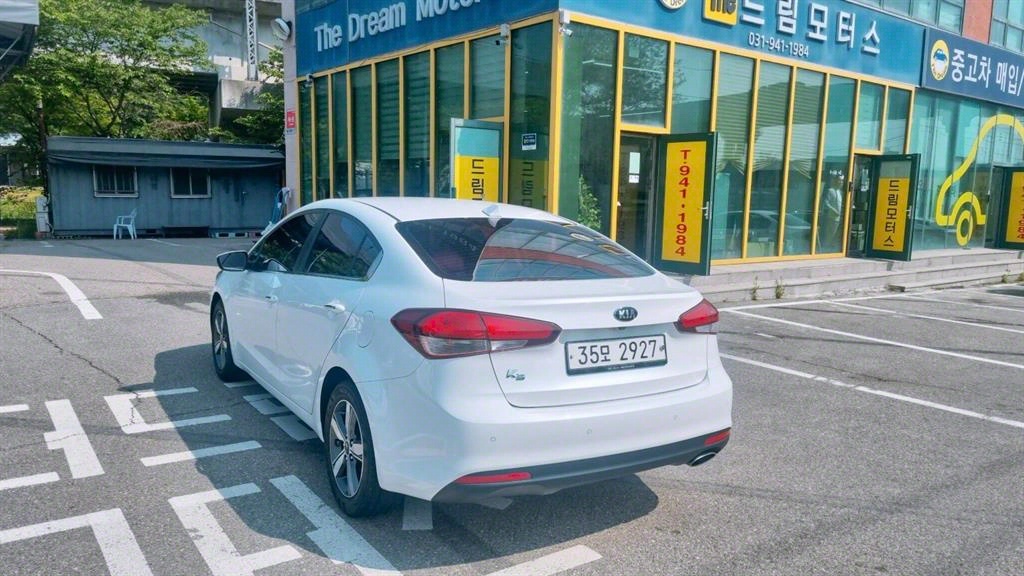 Kia K3 1.6 GDI Trendy Style 9