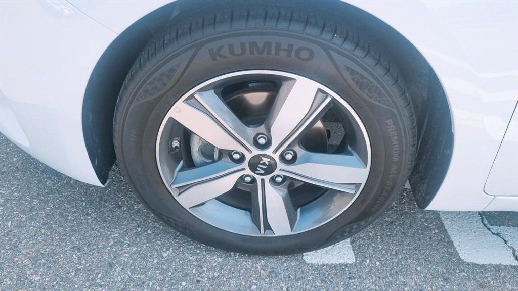 Kia K3 1.6 GDI Trendy Style 10