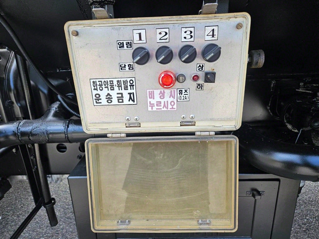 탱크로리 메가트럭 수동
