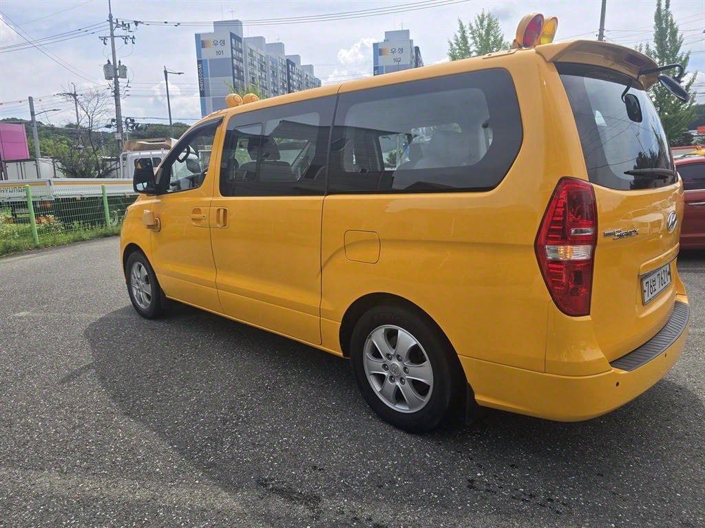 Hyundai Starex LPi 5