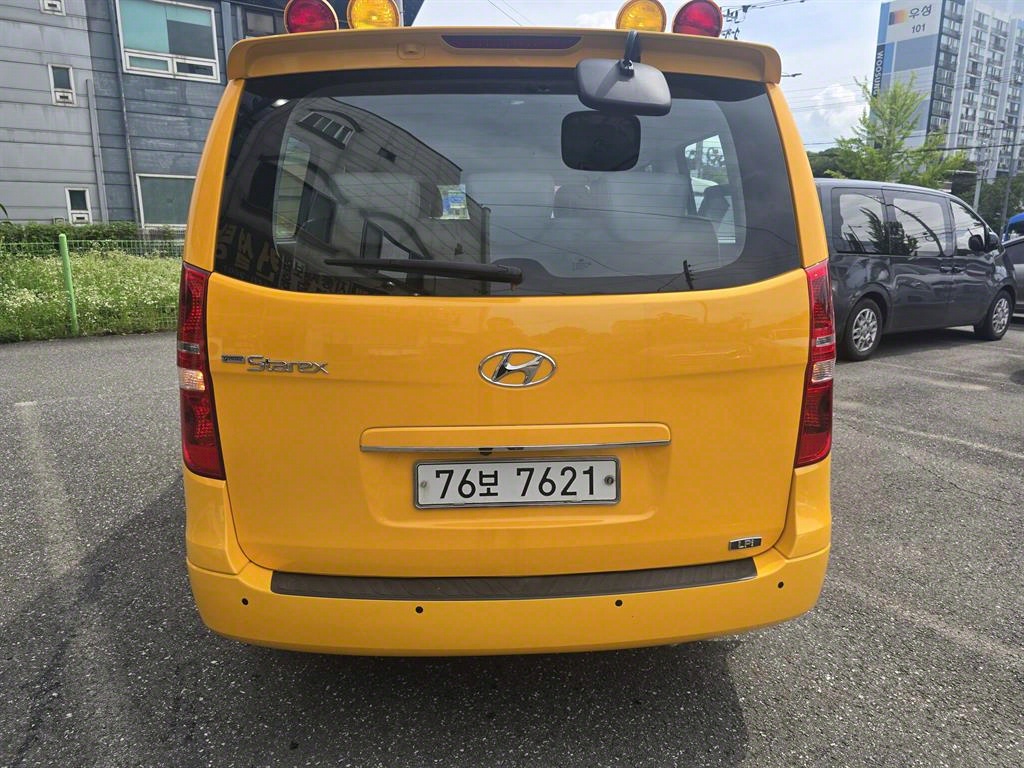 Hyundai Starex LPi 4