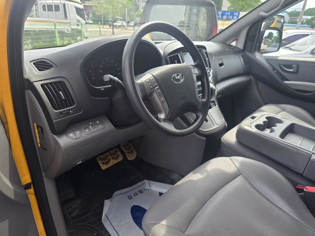Hyundai Starex LPi 6
