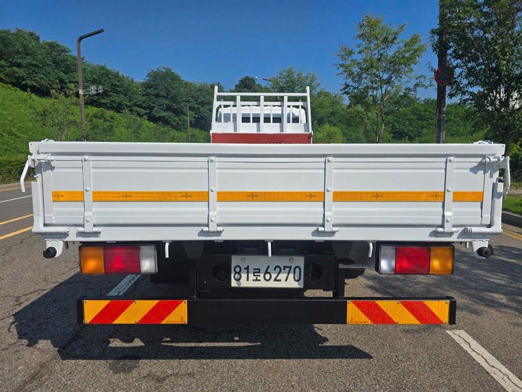 메가트럭 280 단바리 카고 5톤 수동