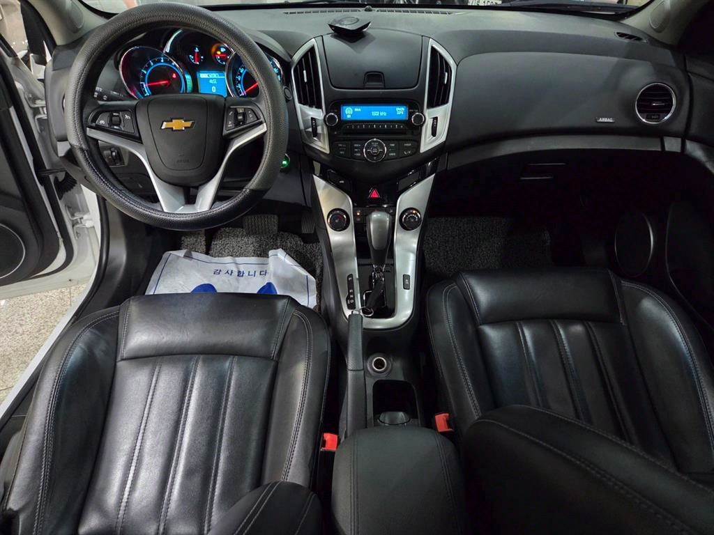 Chevrolet Cruze 1.4 Turbo LTZ 9