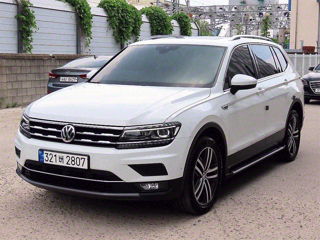 폭스바겐 티구안 2.0 TDI 프레스티지 사진 2/20
