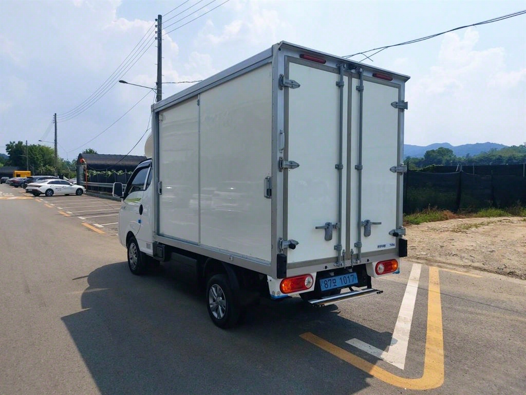 포터2 1톤 표준탑 전기