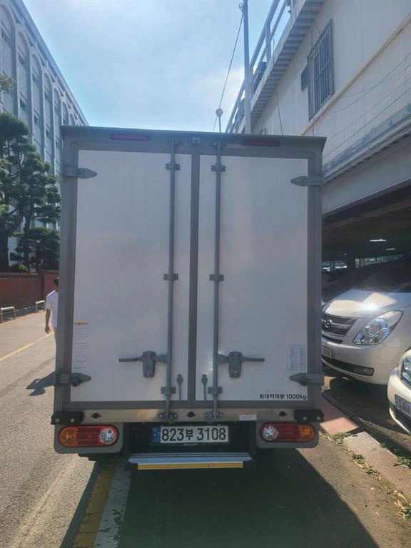 포터2 1톤 냉동탑