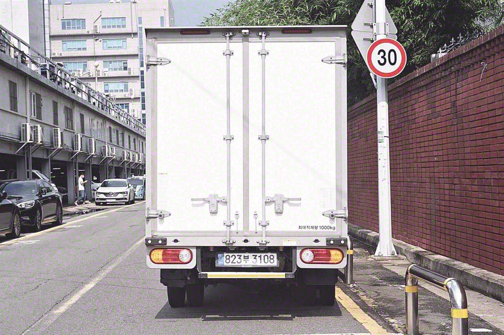 Hyundai Porter High Top 5