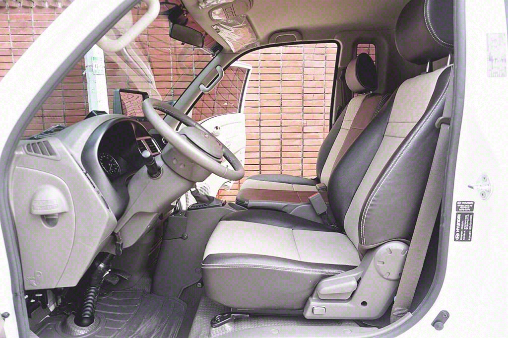 Hyundai Porter High Top 9