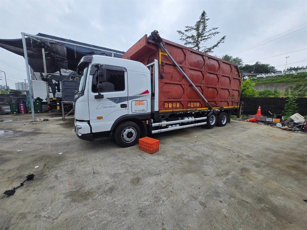 현대 파비스 집게차 5.5톤 수동 없음(순정)