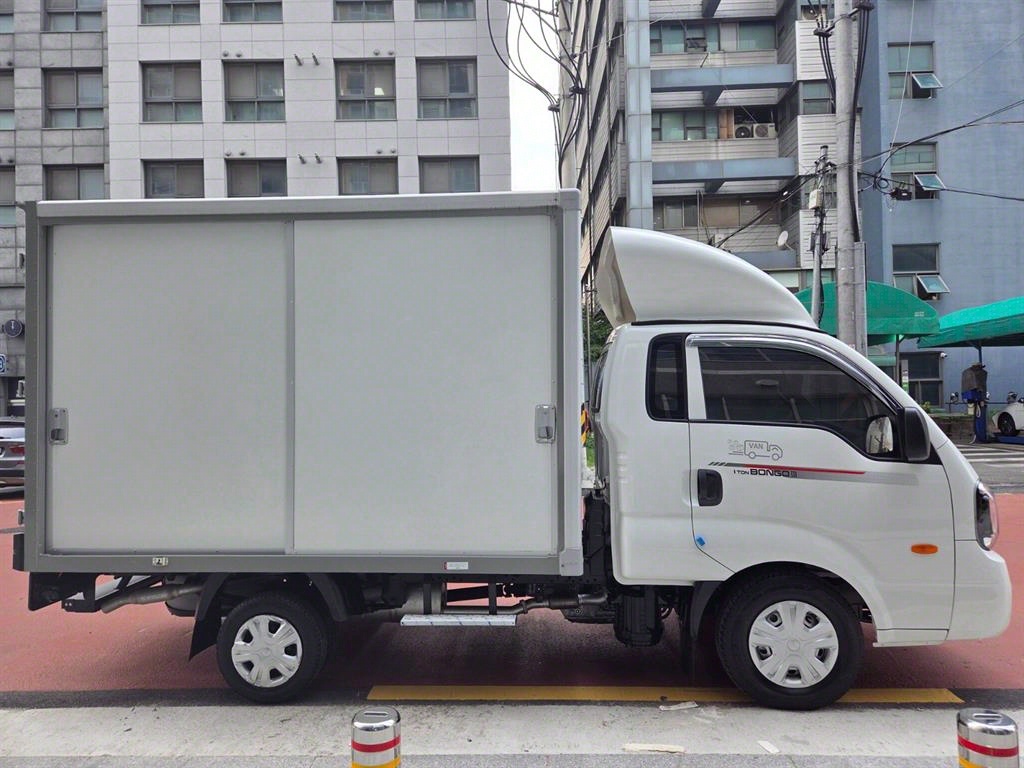 기아 봉고3 1톤 표준탑 LPG
