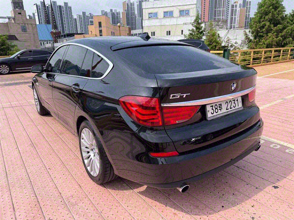 BMW 5 Series 535i xDrive 3