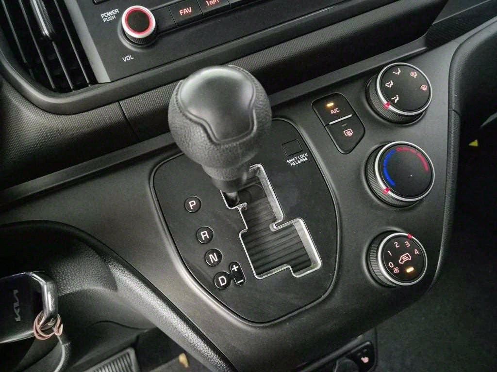 Kia Ray Van Prestige Special 9