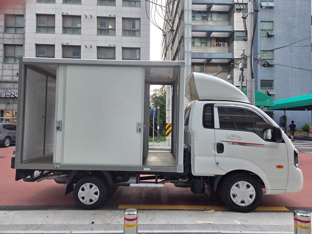기아 봉고3 1톤 표준탑 LPG