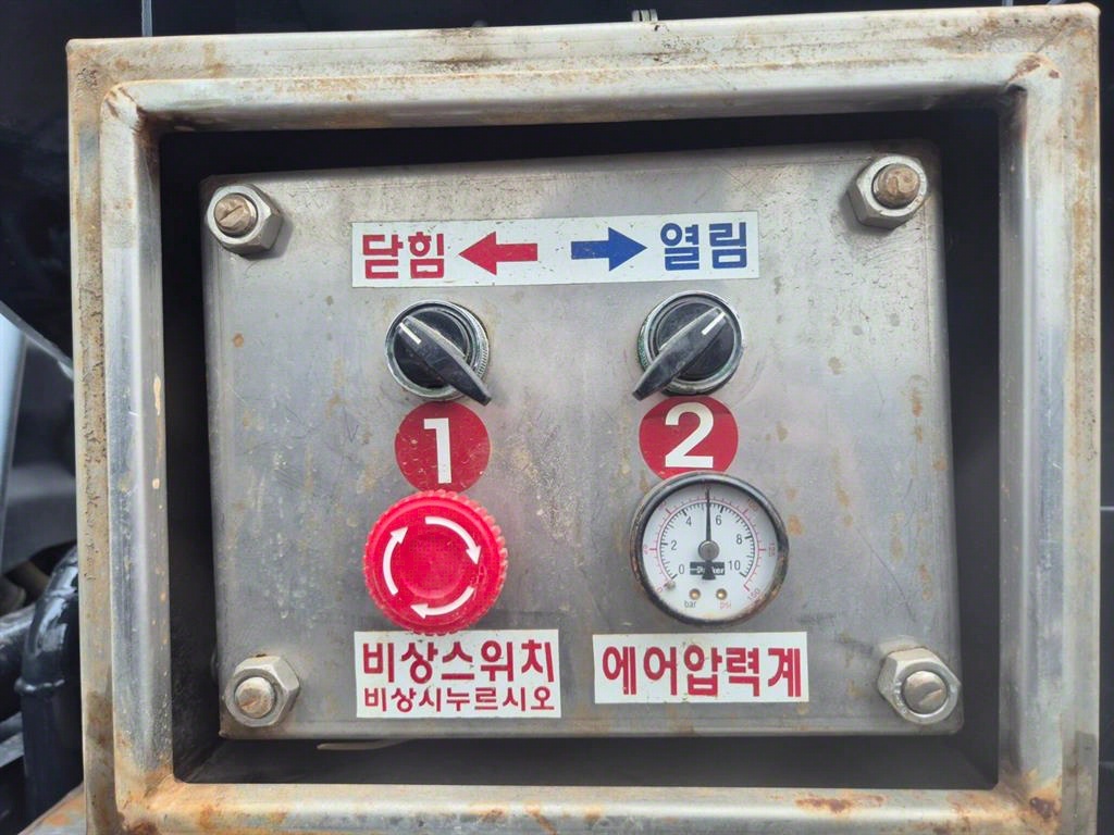 현대 탱크로리 메가트럭 수동