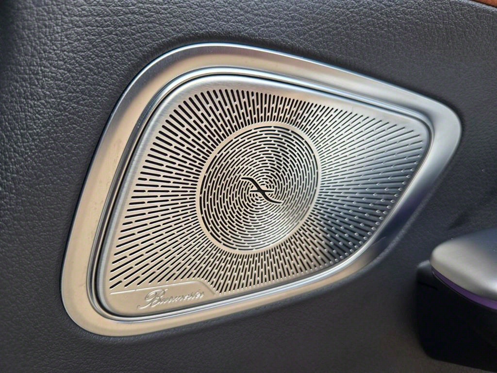 Mercedes-Benz GLC-Class GLC300 4MATIC 9