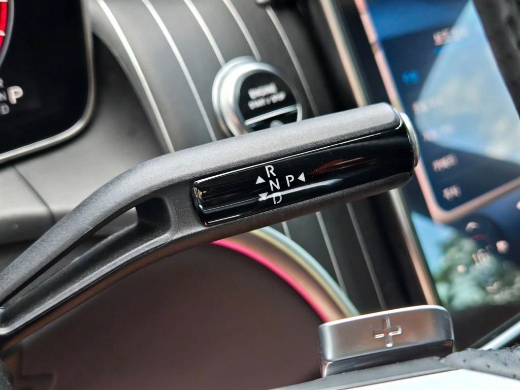 Mercedes-Benz GLC-Class GLC300 4MATIC 7