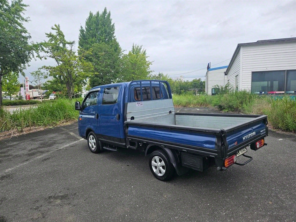 Hyundai Porter 1.0 Ton/ Double Cab/ Long Wheelbase/ CRDi 5