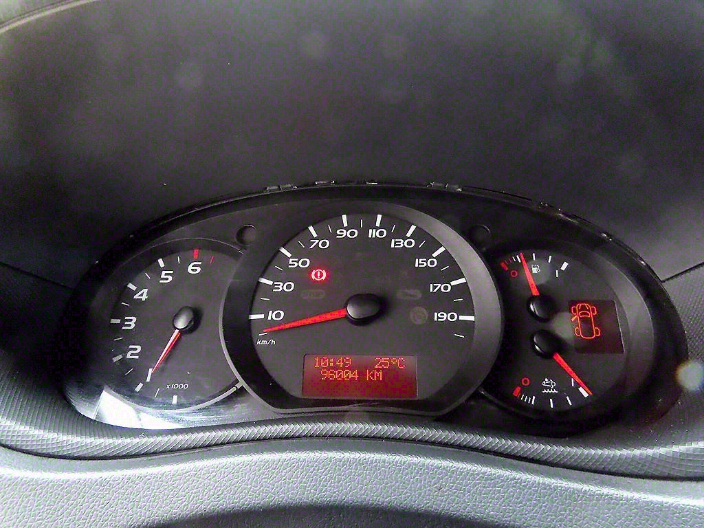 Renault Master 2.3 S 9