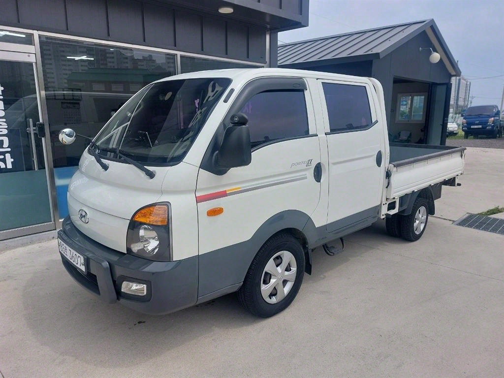 Hyundai Porter 1.0 Ton/ Double Cab/ Long Wheelbase/ CRDi Gold