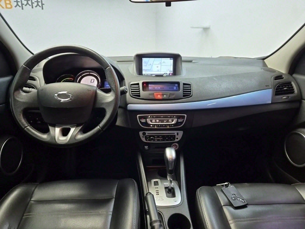 Renault SM3 SE 8