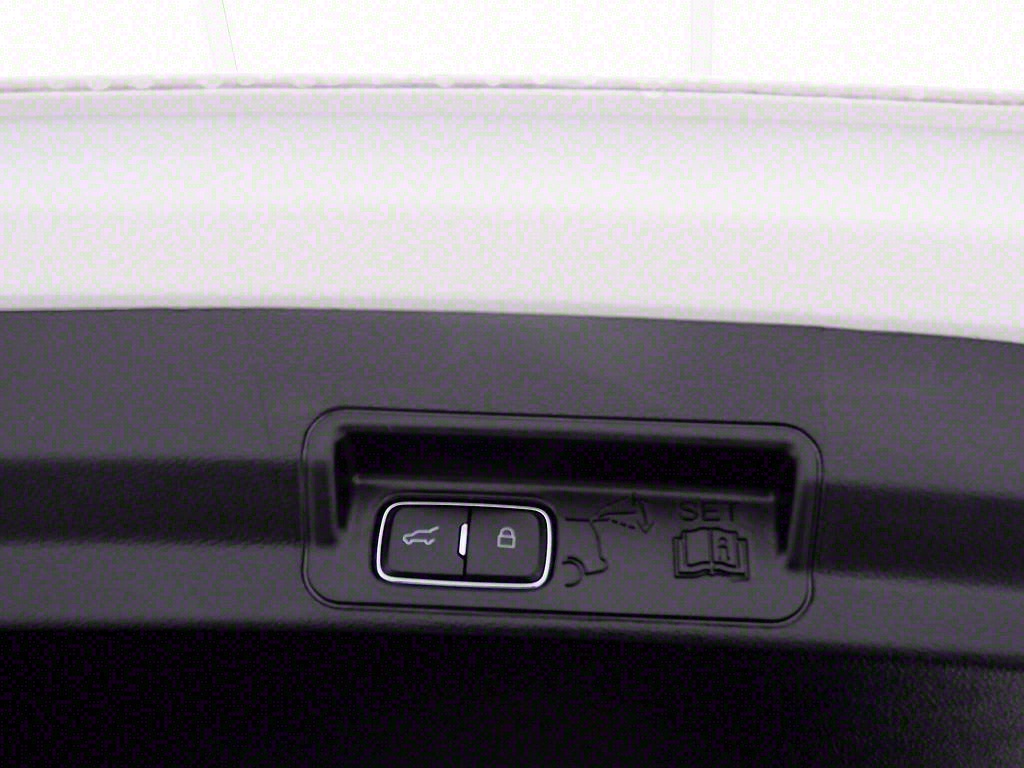 Ford Explorer 3.3 AWD Hybrid 7