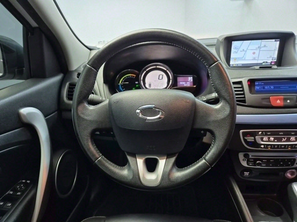 Renault SM3 SE 10