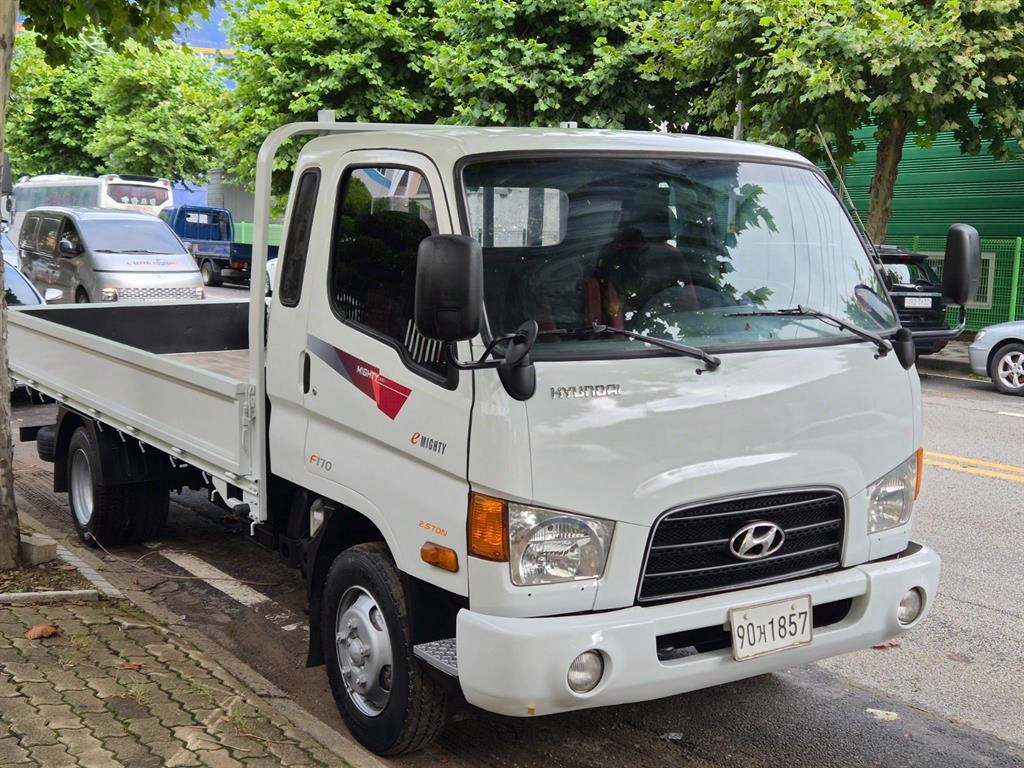 현대 이마이티 2.5톤 카고 2