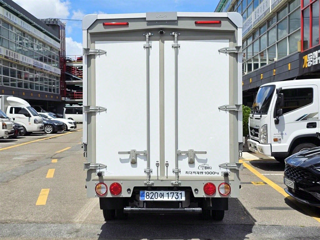 기아 봉고3 1톤 윙바디 LPG