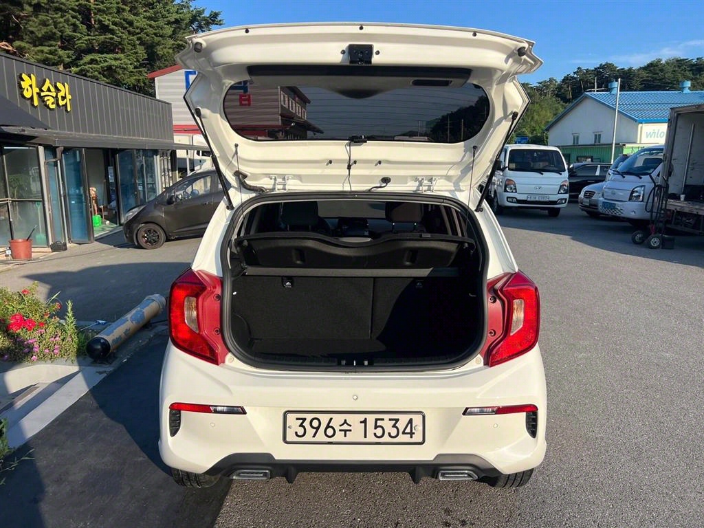 Kia Morning Prestige 7