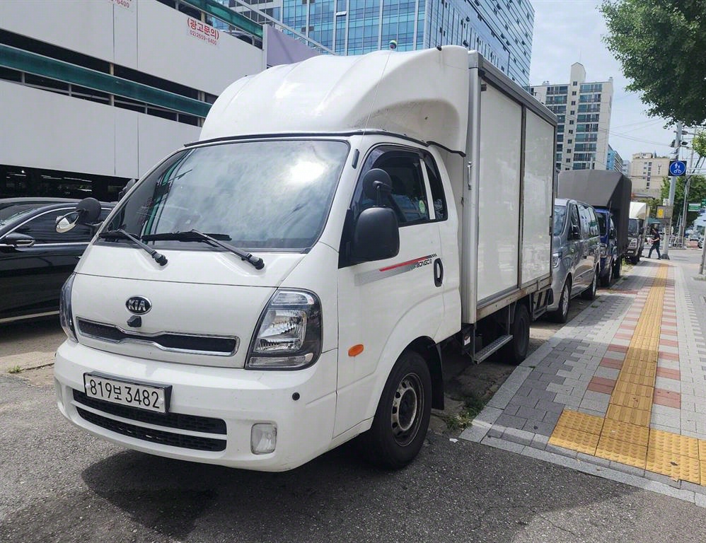 기아 봉고3 1톤 표준탑 2