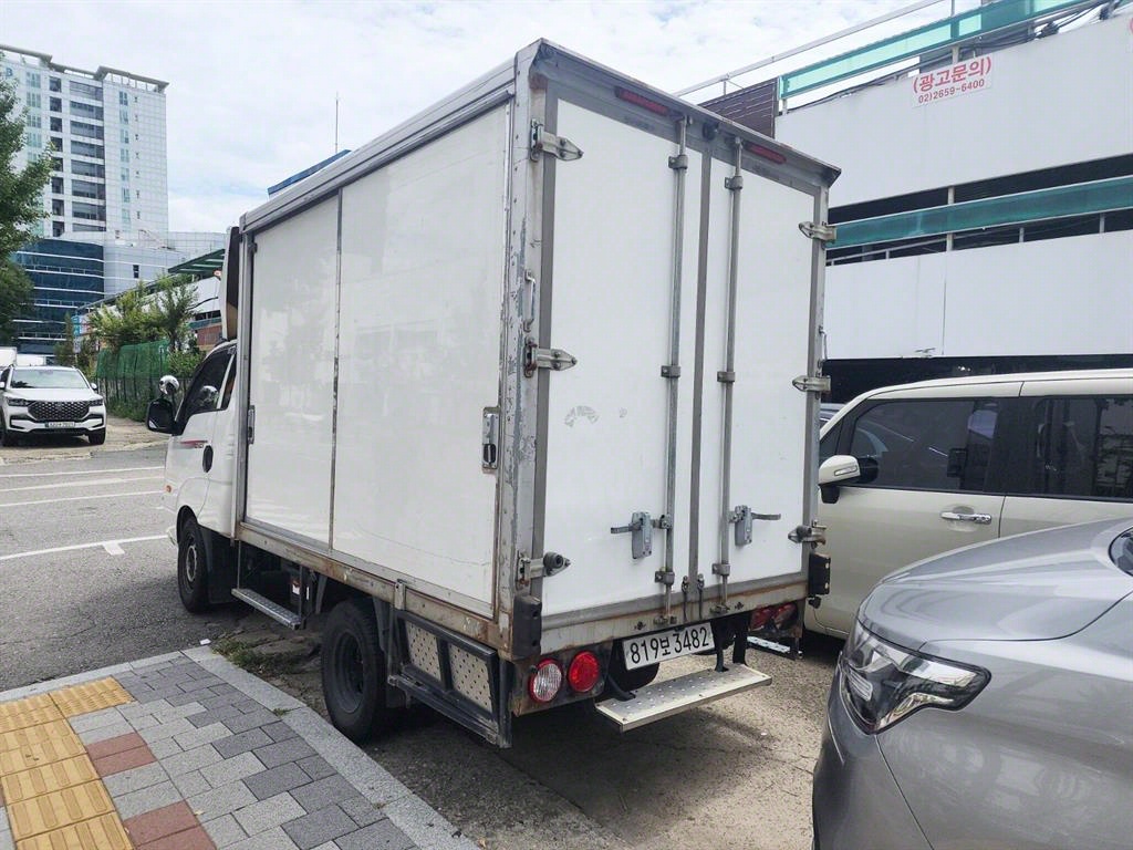 기아 봉고3 1톤 표준탑 8