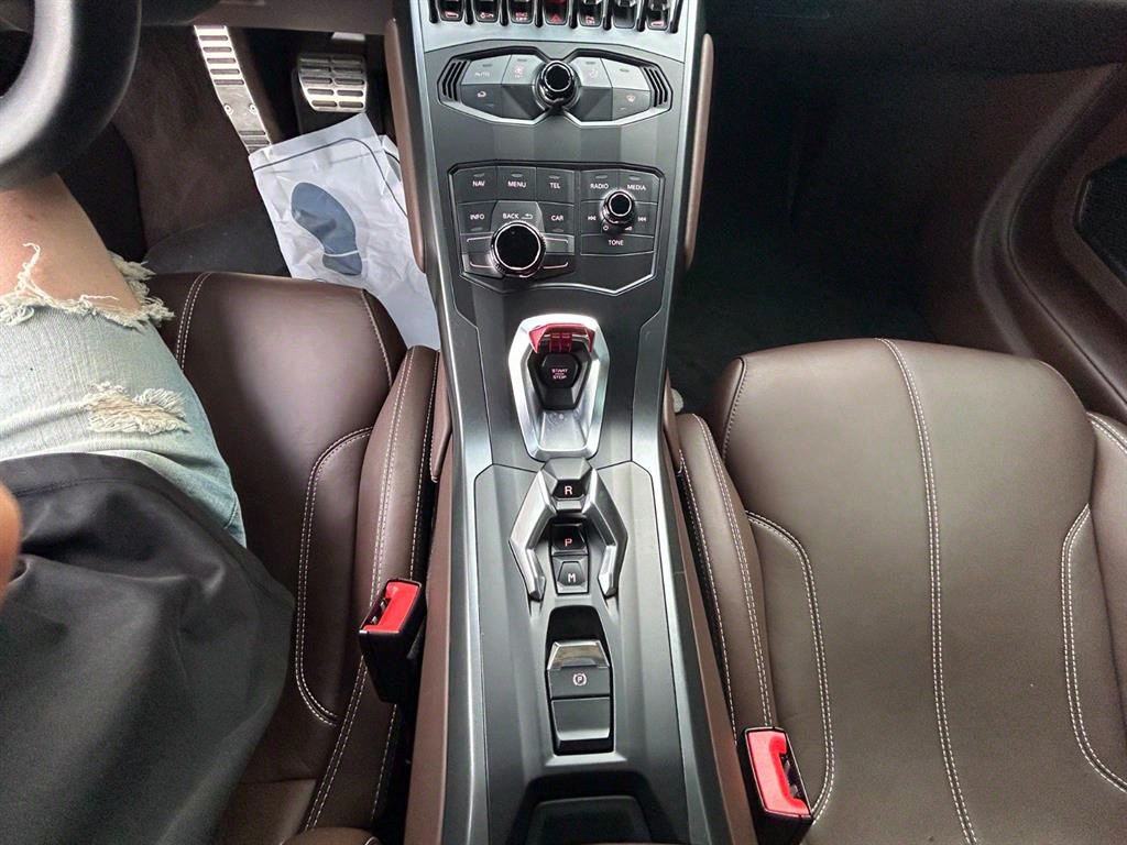 람보르기니]우라칸 LP580-2람보르기니 우라칸 LP580-2