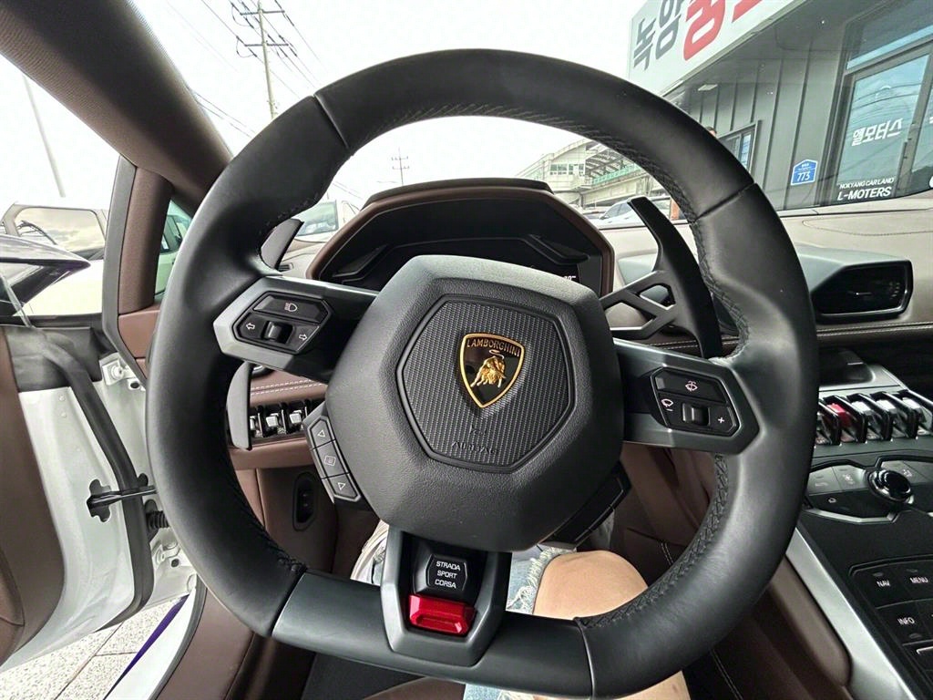 람보르기니]우라칸 LP580-2람보르기니 우라칸 LP580-2