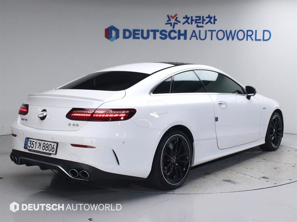 벤츠 E 클래스 E53 AMG 4MATIC+ 쿠페 사진