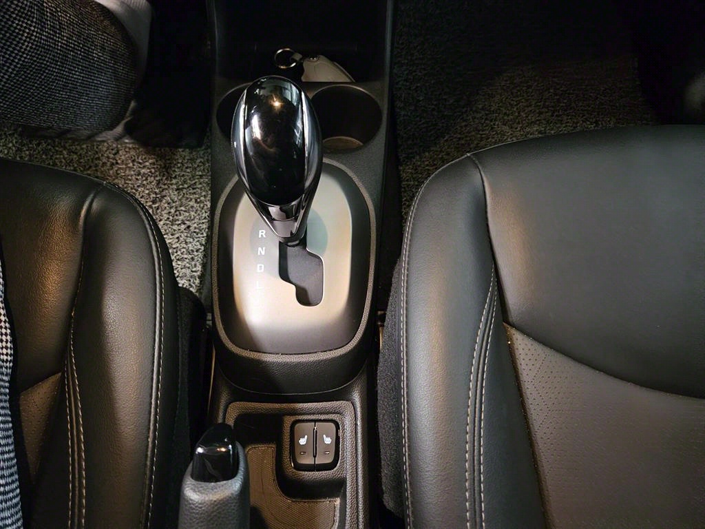 Chevrolet Spark Premier 9