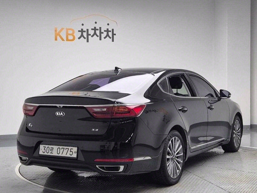 Kia K7 3.3 GDI Noblesse 4