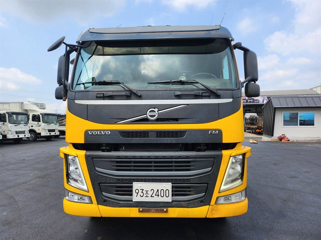 볼보 FM 450 카고 25톤 오토