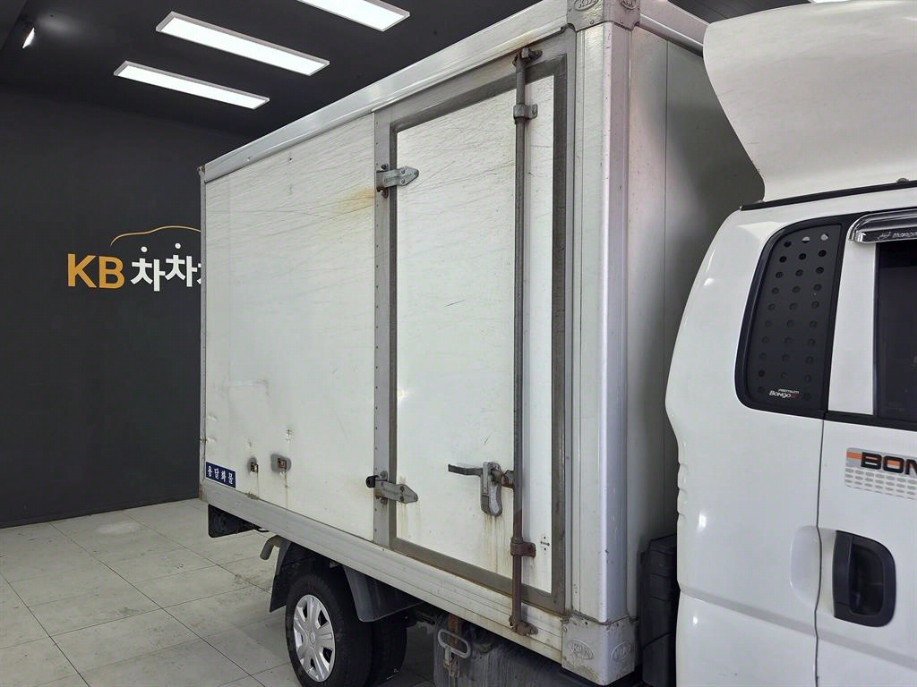 기아 봉고3 1톤 표준탑 4