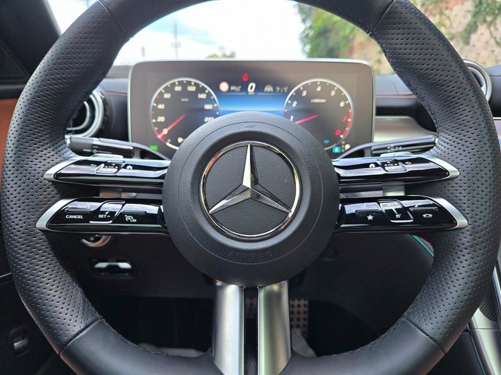 Mercedes-Benz C-Class C300 4MATIC AMG Line 9