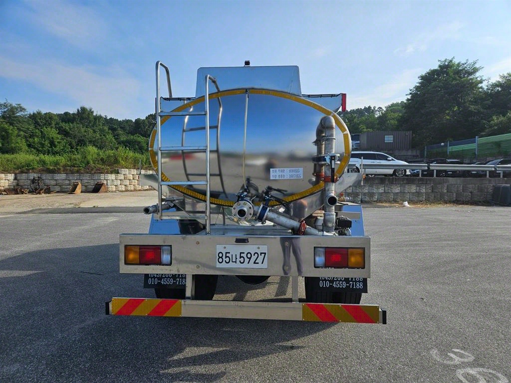 현대 살수차 뉴파워트럭 수동 3