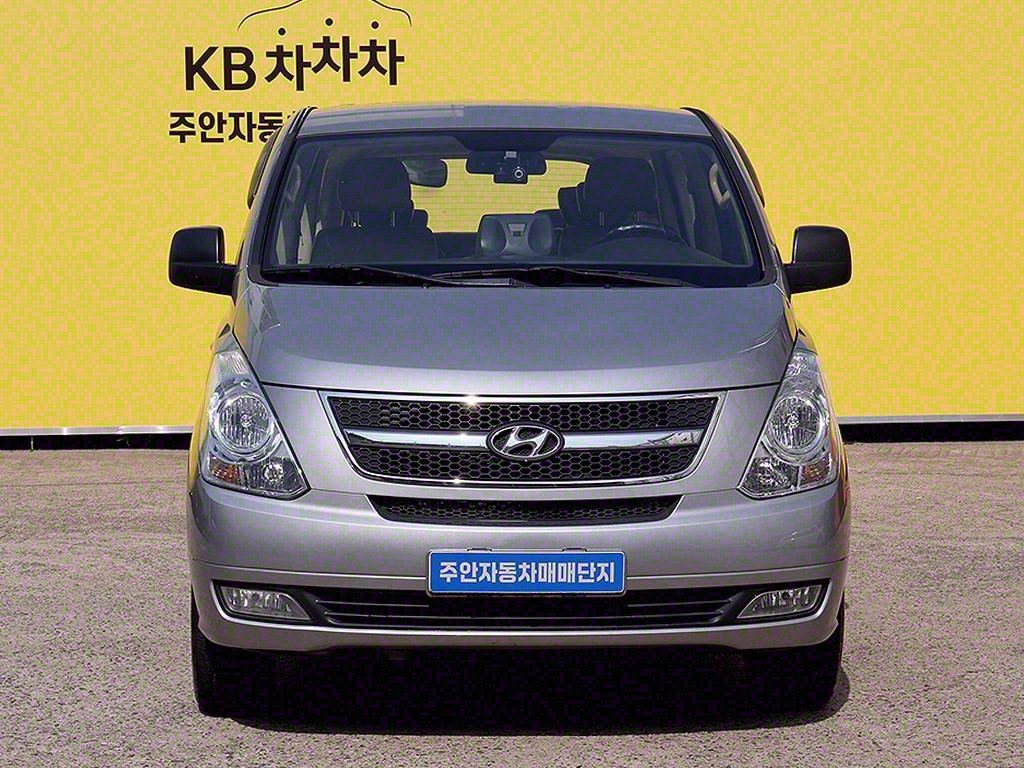 그랜드 스타렉스 11인승 왜건 HVX VIP팩 2011년식