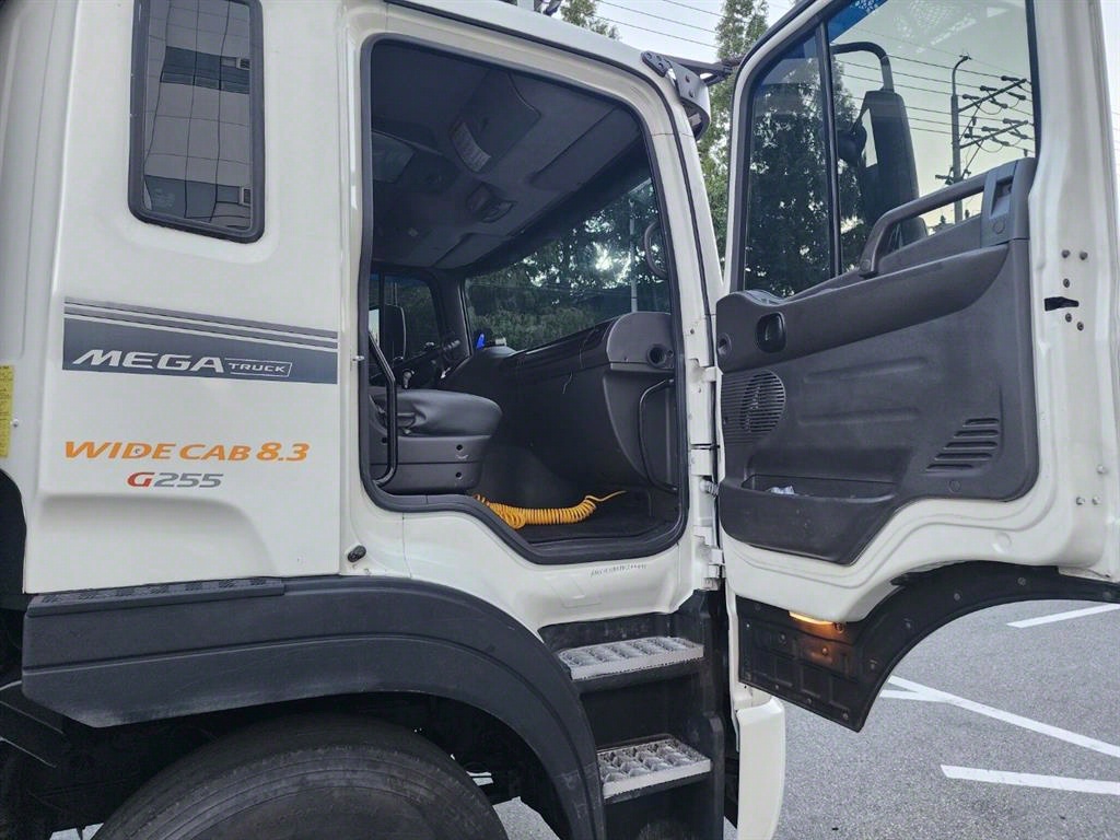 현대 메가트럭 와이드캡 카고 4.5톤 수동