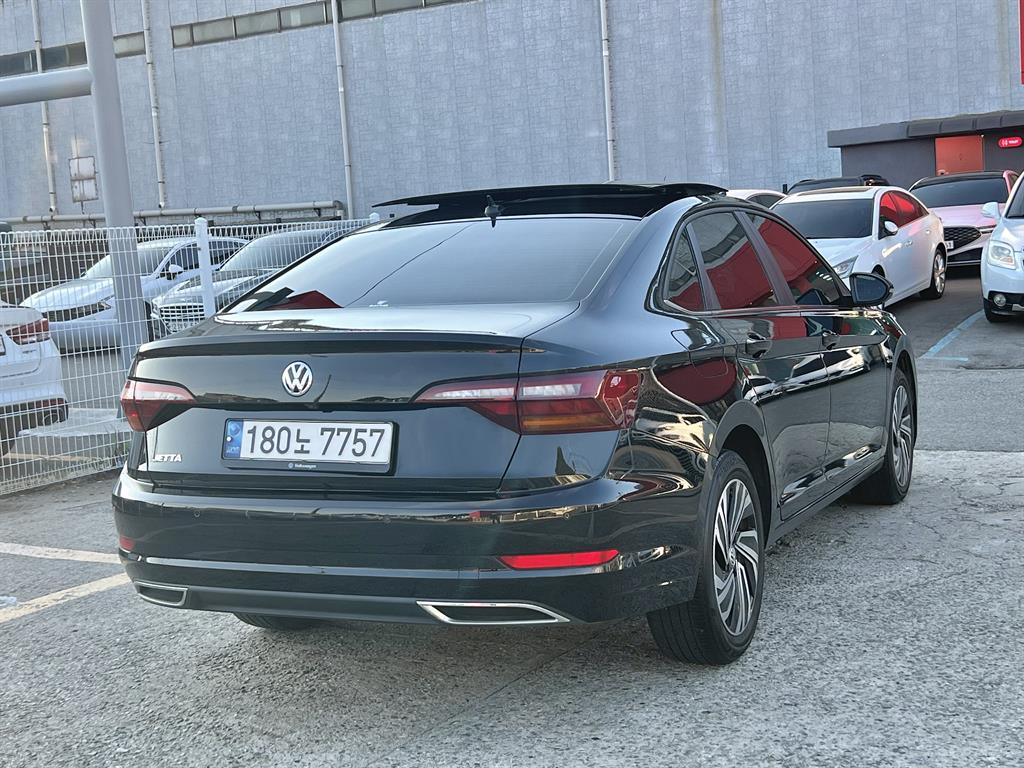 Volkswagen Jetta 1.4 TSI Prestige 7