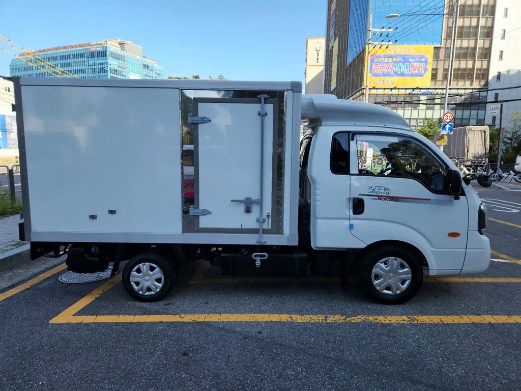 기아 봉고3 1톤 냉동탑