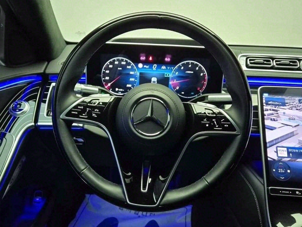 Mercedes-Benz S-Class S580L 4MATIC 10