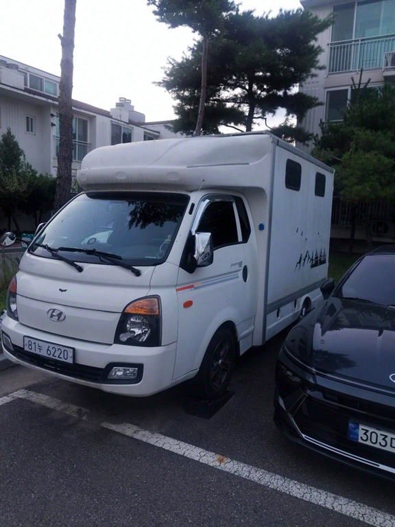 현대 포터2 캠핑트럭
