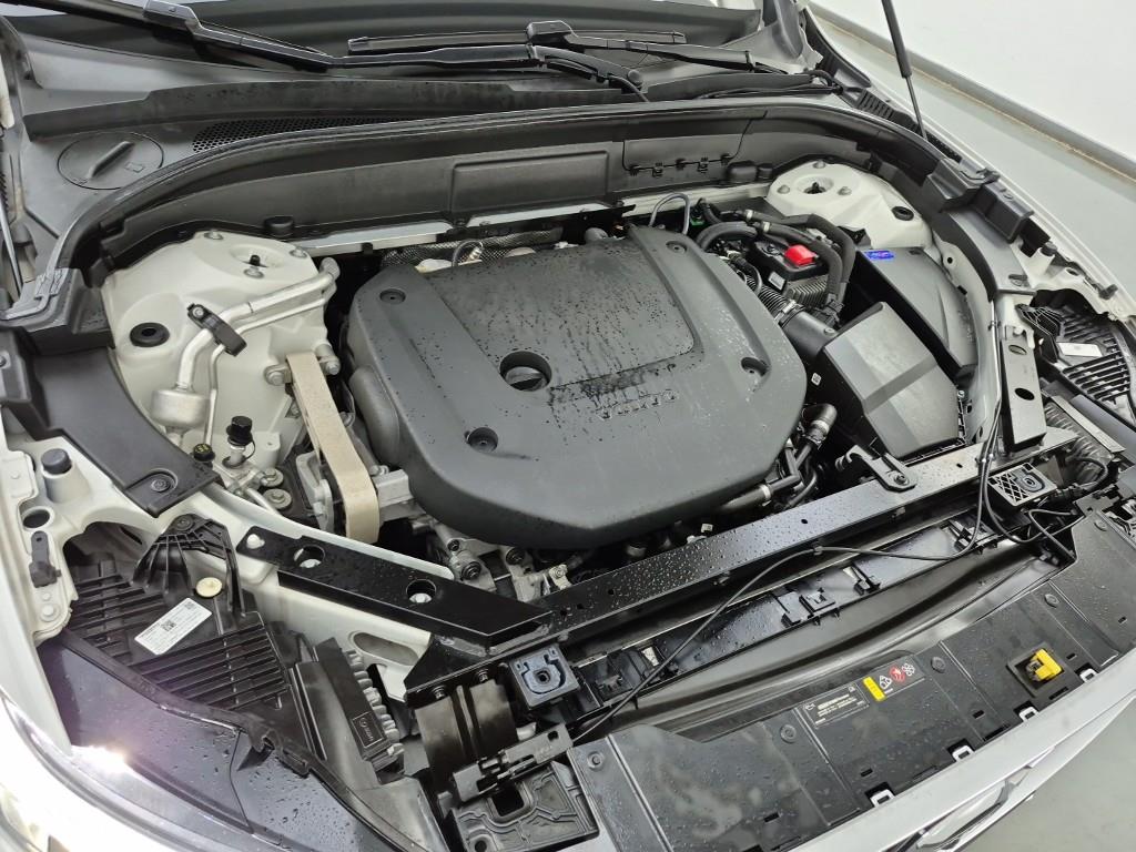 Volvo XC60 B6 AWD Inscription 7