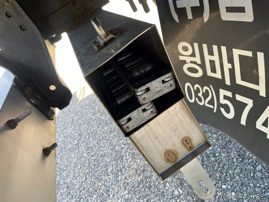 이스즈 엘프 3.5톤 냉동탑 투냉 조르다