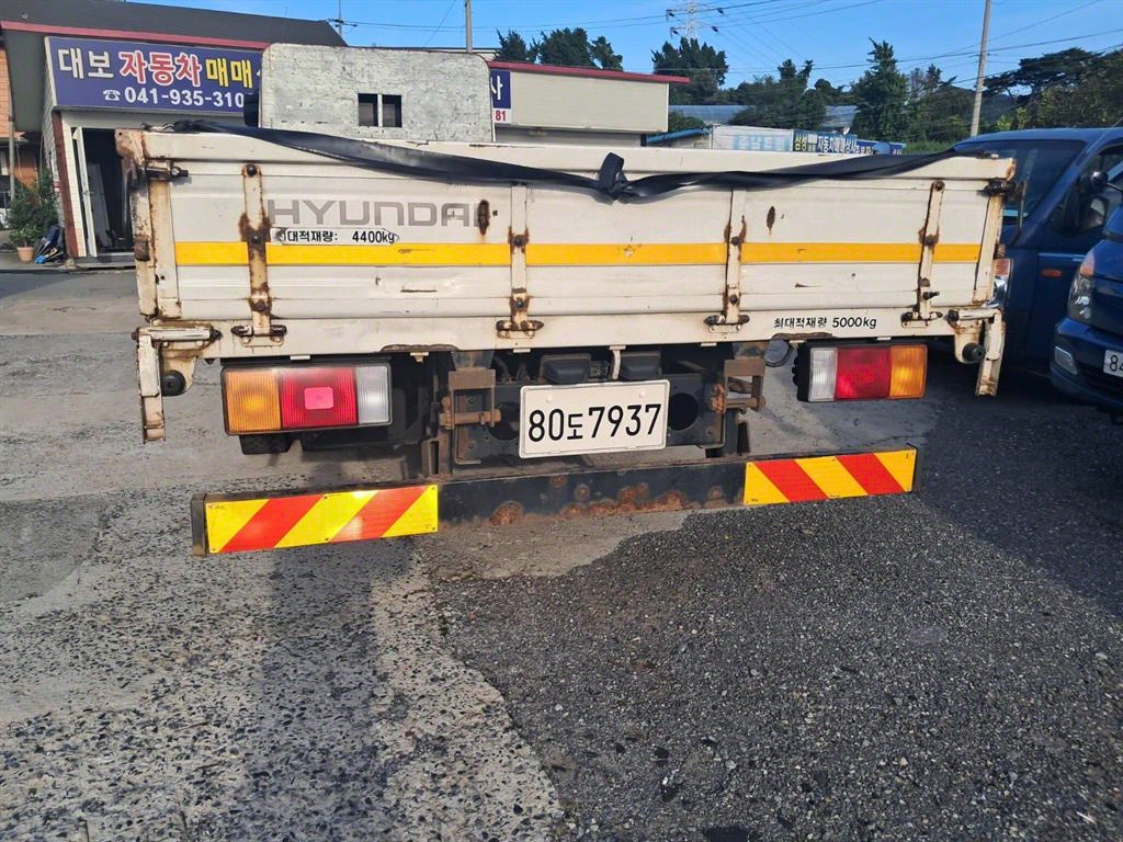 현대 메가트럭 단바리 카고 4.5톤 수동 7